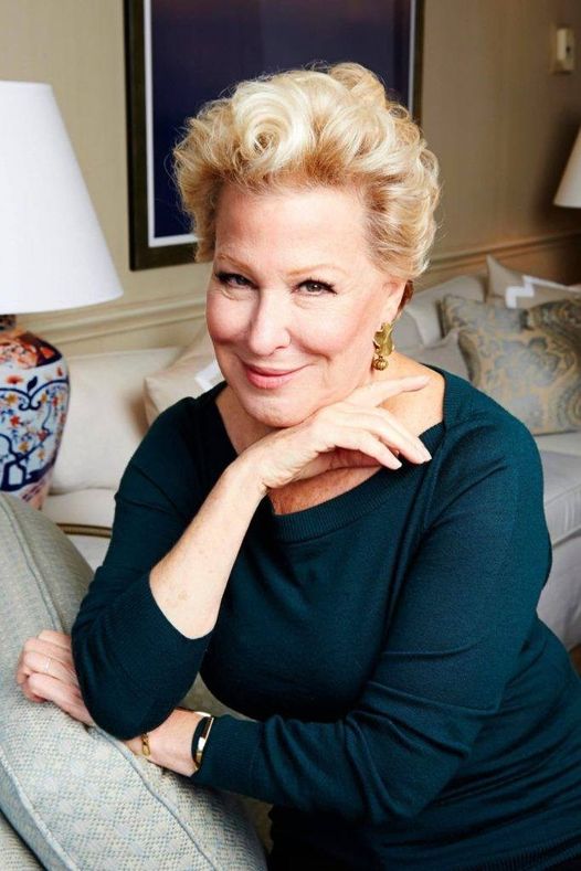 Inside “The Sacred Space” Of Bette Midler: The Impressive Shots Of The Family Pool House Designed By Her Husband!