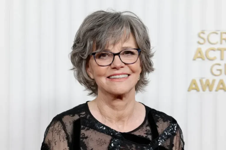 Sally Field, 76, Celebrates Aging Gracefully and Embracing Life as a Grandma of 5 in Her Ocean-View House