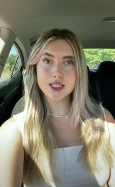 “Online Influencer Sparks Controversy Claiming She’s ‘Too Pretty’ to Work” 